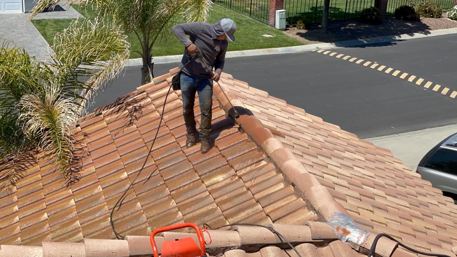 Pressure washing portfolio photo